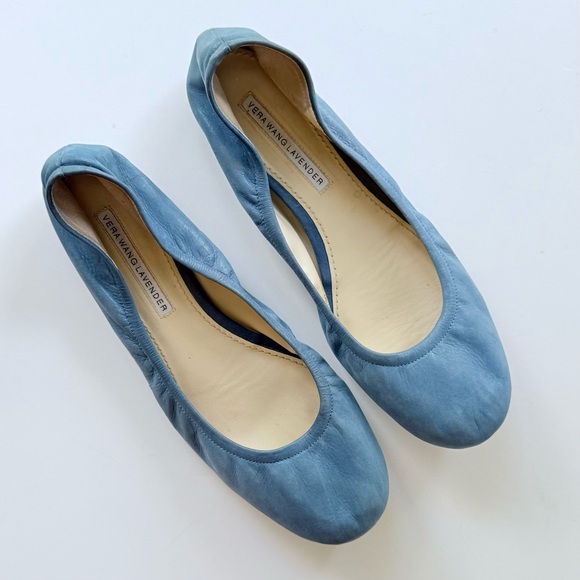 Vera Wang Lavender Label Shoes - Vera Wang Lavendar Label Leather Ballet Flats in Blue Shimmer Size 8
